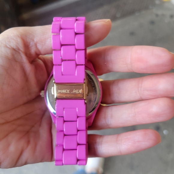 Betsey Johnson Pink and Gold Sparkle Watch With Floating Trinkets EUC - Picture 5 of 10